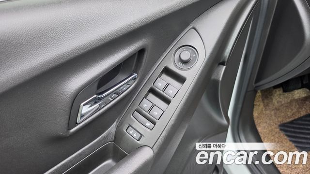 Chevrolet Trax 1.4 Red Line LT Core 2019 — фото 33