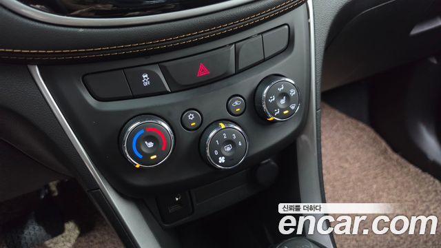 Chevrolet Trax 1.4 Red Line LT Core 2019 — фото 35