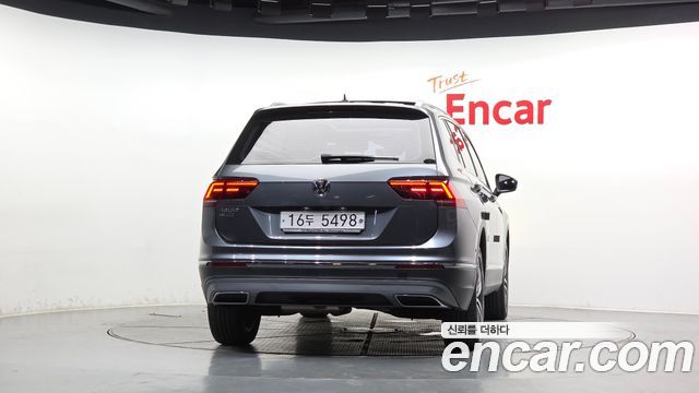 Volkswagen Tiguan Allspace 2.0 TDI Prestige 2018 — фото 4