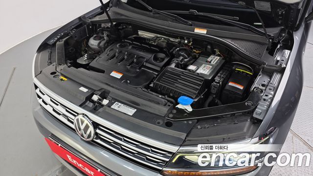 Volkswagen Tiguan Allspace 2.0 TDI Prestige 2018 — фото 6