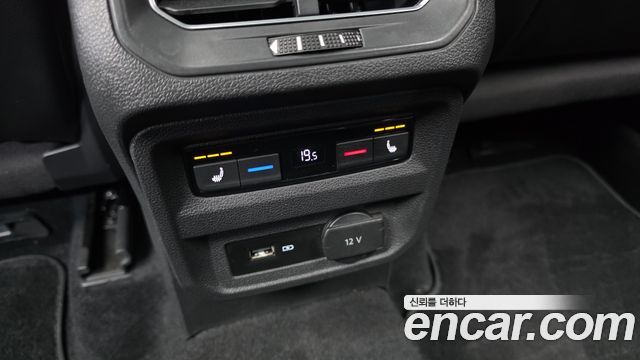 Volkswagen Tiguan Allspace 2.0 TDI Prestige 2018 — фото 17