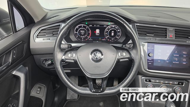 Volkswagen Tiguan Allspace 2.0 TDI Prestige 2018 — фото 19