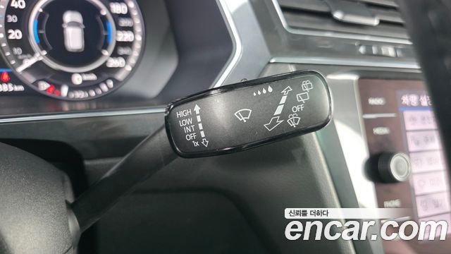 Volkswagen Tiguan Allspace 2.0 TDI Prestige 2018 — фото 24