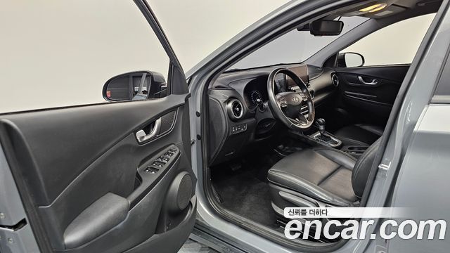 Hyundai Kona Hybrid Modern 2023 — фото 10