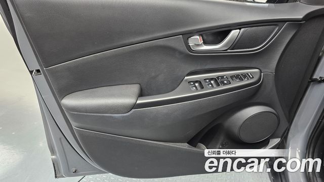 Hyundai Kona Hybrid Modern 2023 — фото 30