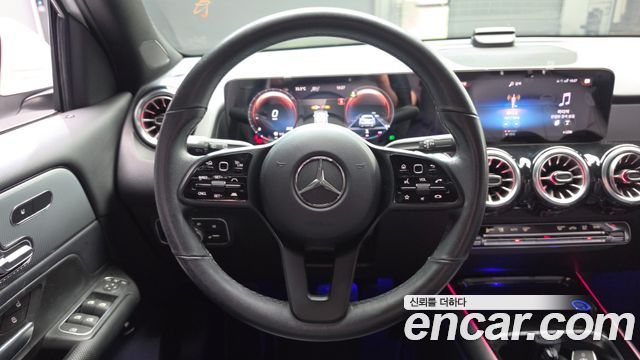Mercedes-Benz GLB-Class (X247) GLB200 d 2021 — фото 13