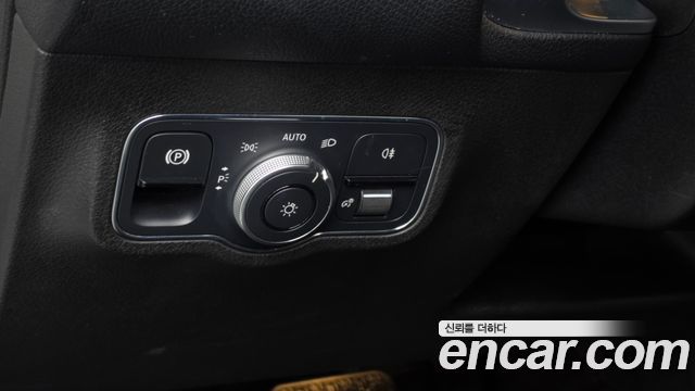 Mercedes-Benz GLB-Class (X247) GLB200 d 2021 — фото 18