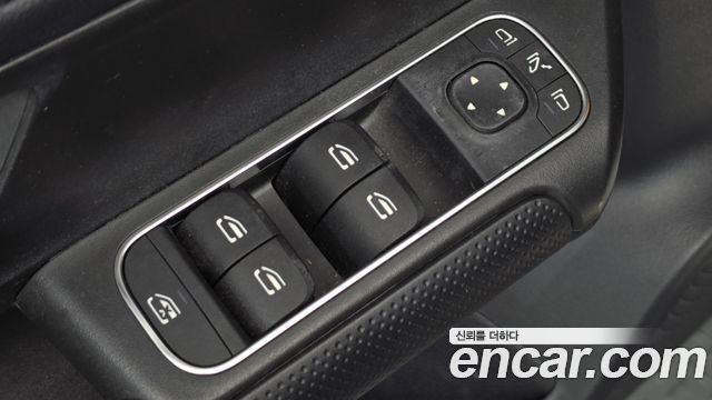 Mercedes-Benz GLB-Class (X247) GLB200 d 2021 — фото 19