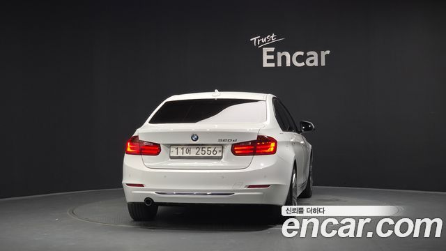 BMW 3 Series (F30) 320d Sport 2015 — фото 4