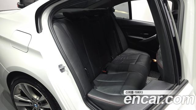 BMW 3 Series (F30) 320d Sport 2015 — фото 11