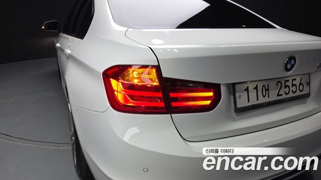 BMW 3 Series (F30) 320d Sport 2015 — фото 23