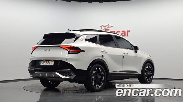 Kia Sportage (V) Gasoline 1.6 Turbo 2WD Signature 2022 — фото 2