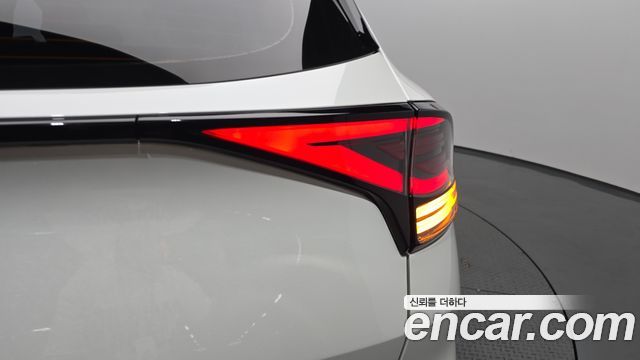 Kia Sportage (V) Gasoline 1.6 Turbo 2WD Signature 2022 — фото 23
