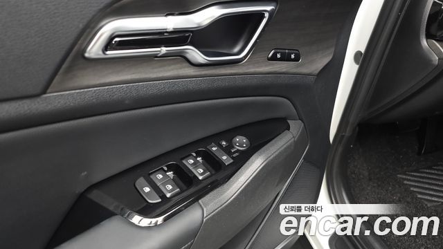 Kia Sportage (V) Gasoline 1.6 Turbo 2WD Signature 2022 — фото 29