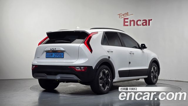 Kia Niro EV Air 2024 — фото 2