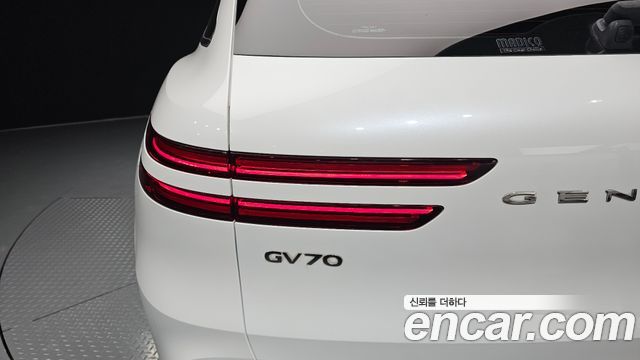 Genesis GV70 2.5T Gasoline AWD 2023 — фото 23