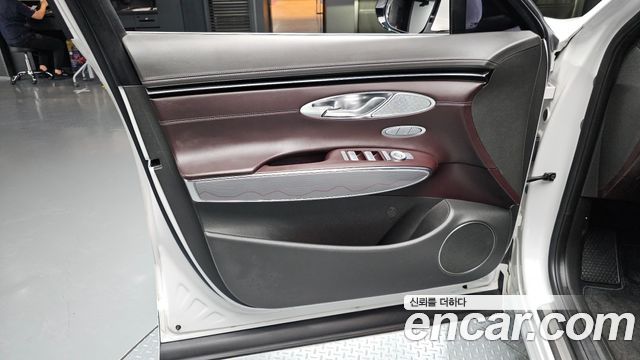 Genesis GV70 2.5T Gasoline AWD 2023 — фото 24