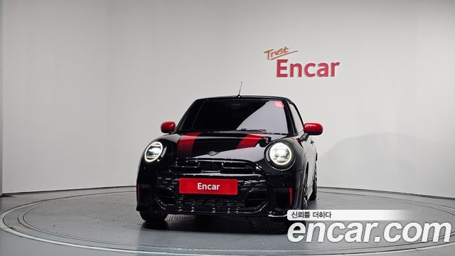 MINI Cooper S Convertible (IV) JCW 2025 — фото 3