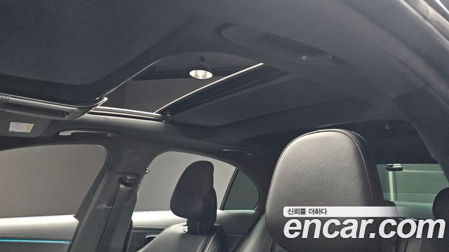 Mercedes-Benz E-Class (W214) E300 4MATIC AMG Line 2024 — фото 19