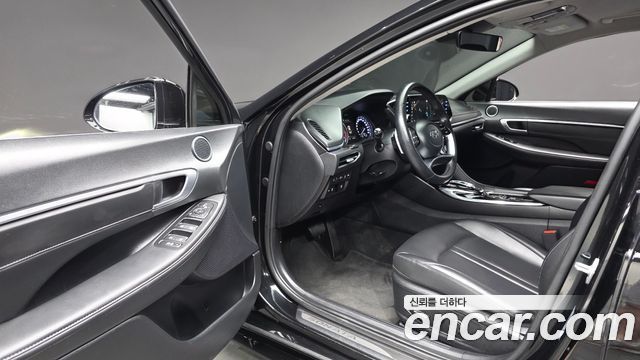 Hyundai Sonata (DN8) 2.0 Premium Plus 2022 — фото 10
