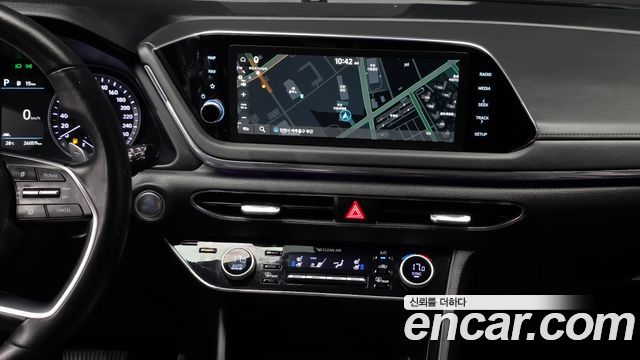 Hyundai Sonata (DN8) 2.0 Premium Plus 2022 — фото 14