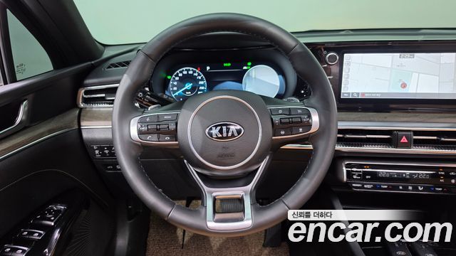 Kia K5 Hybrid (III) Noblesse 2021 — фото 17