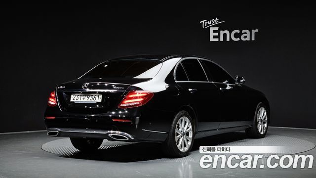 Mercedes-Benz E-Class (W213) E220d 4MATIC Exclusive 2019 — фото 2