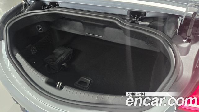 Mercedes-Benz CLE-Class (C236) CLE450 4MATIC Cabriolet 2025 — фото 10