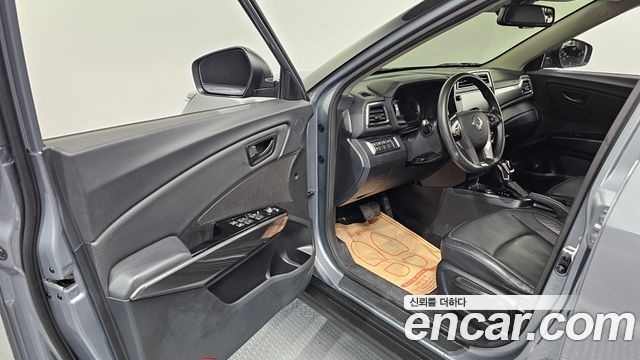 KG Mobility (SsangYong) Very New Tivoli Diesel 1.6 2WD V1 2020 — фото 10