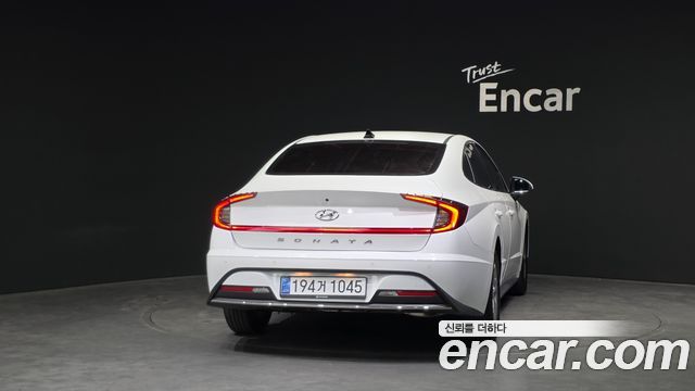 Hyundai Sonata (DN8) 2.0 LPG(rental car) Smart 2022 — фото 4