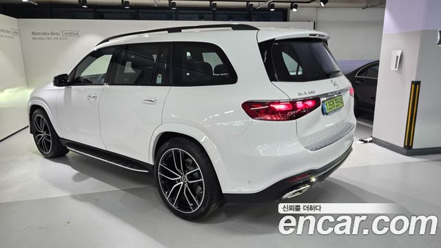 Mercedes-Benz GLS-Class (X167) GLS580 4MATIC AMG Line 2026 — фото 3