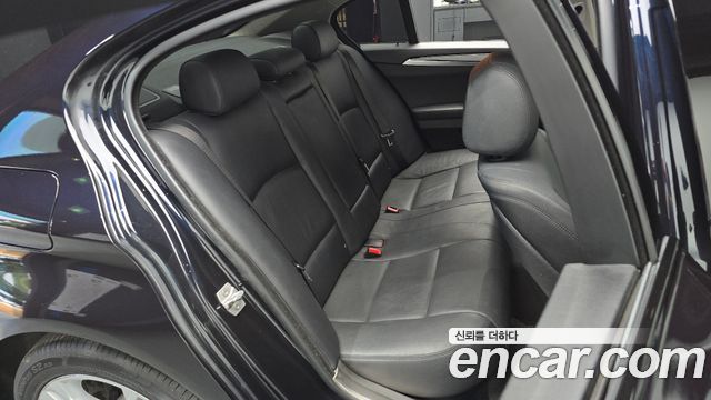 BMW 5 Series (F10) 520d M Aero Dynamic 2016 — фото 15