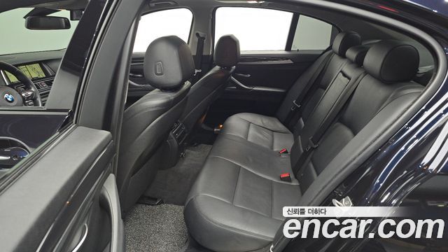 BMW 5 Series (F10) 520d M Aero Dynamic 2016 — фото 16