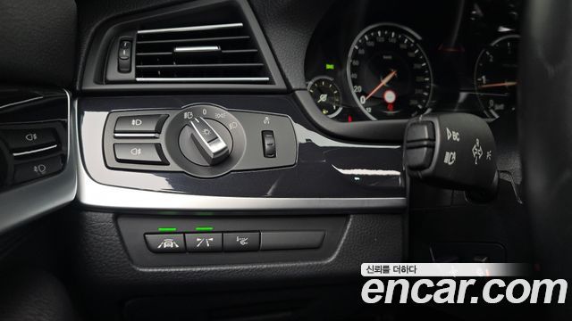 BMW 5 Series (F10) 520d M Aero Dynamic 2016 — фото 20