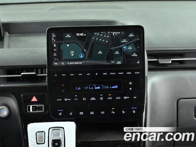 Hyundai Staria 4WD Lounge 9-Seater Prestige 2023 — фото 18