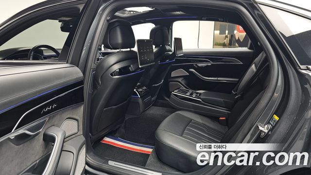 Audi A8 (D5) 55 TFSI Quattro LWB 2020 — фото 16