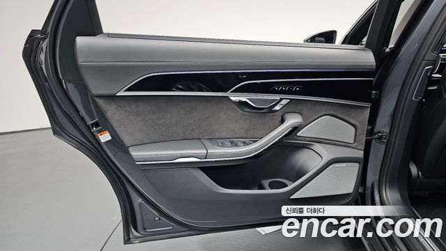 Audi A8 (D5) 55 TFSI Quattro LWB 2020 — фото 31