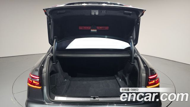Audi A8 (D5) 55 TFSI Quattro LWB 2020 — фото 46