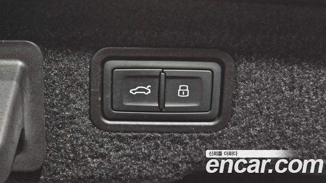 Audi A8 (D5) 55 TFSI Quattro LWB 2020 — фото 47