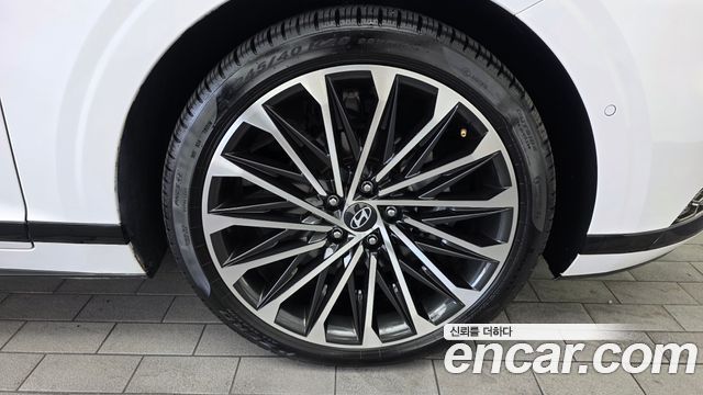 Hyundai Grandeur Hybrid (GN7) Calligraphy 2025 — фото 21