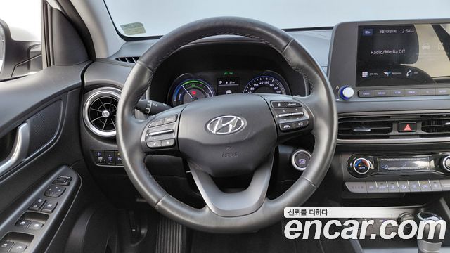 Hyundai Kona Hybrid Smart 2023 — фото 13