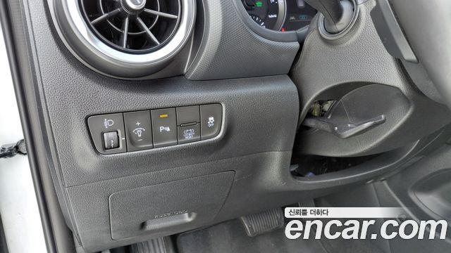 Hyundai Kona Hybrid Smart 2023 — фото 19