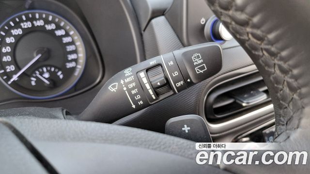 Hyundai Kona Hybrid Smart 2023 — фото 20