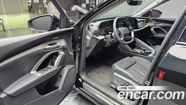 Audi Q5 (80A) 45 TFSI Quattro S line 2025 — фото 10