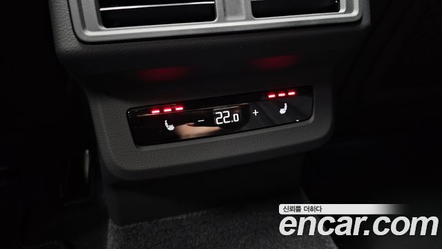 Audi Q5 (80A) 45 TFSI Quattro S line 2025 — фото 31