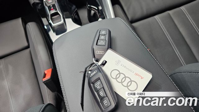 Audi Q5 (80A) 45 TFSI Quattro S line 2025 — фото 32