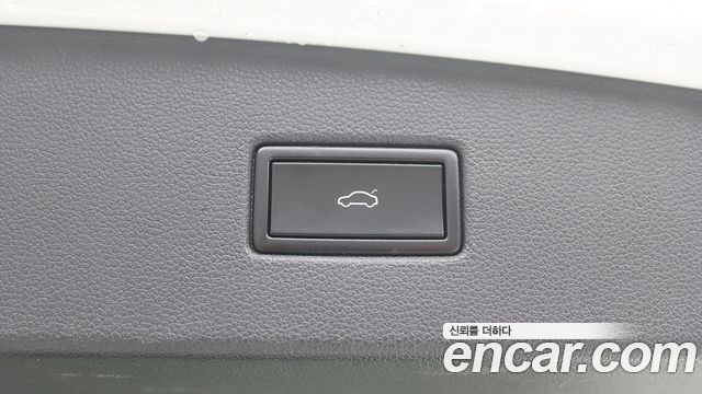 Volkswagen Tiguan (II) 2.0 TDI Premium 2018 — фото 20