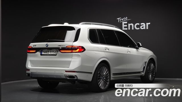 BMW X7 (G07) xDrive 40d Design Pure Excellence 6-Seater 2024 — фото 2