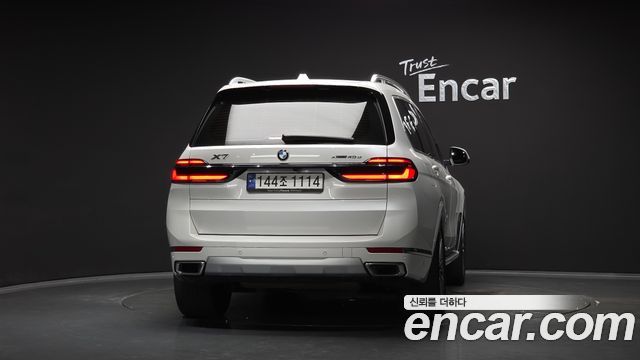 BMW X7 (G07) xDrive 40d Design Pure Excellence 6-Seater 2024 — фото 4