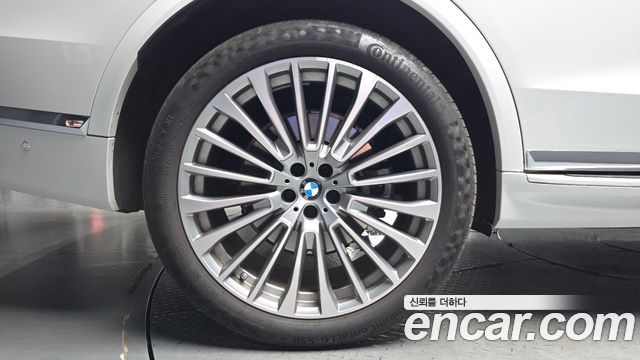 BMW X7 (G07) xDrive 40d Design Pure Excellence 6-Seater 2024 — фото 5